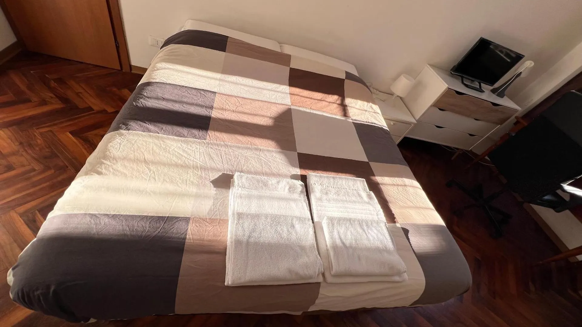 Tata Homes B&B Bologna 0*,