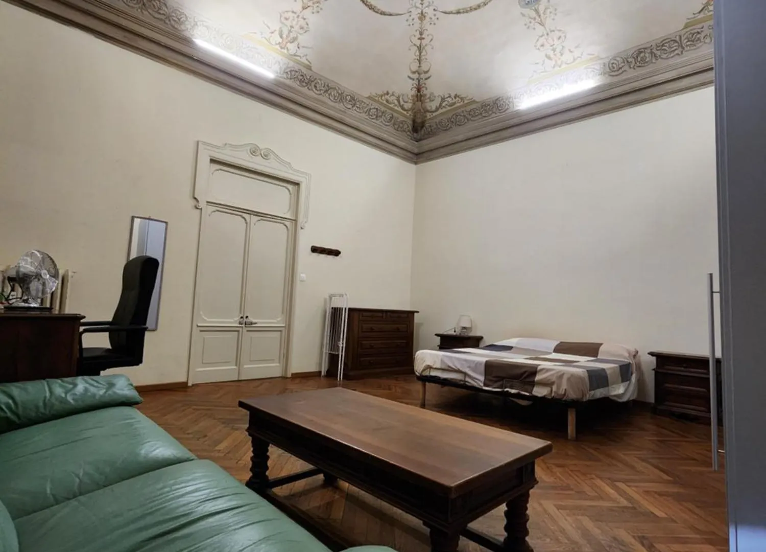 Tata Homes B&B Bologna 0*,