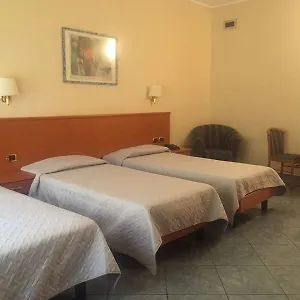 gonzaga.italymilanhotels.net/