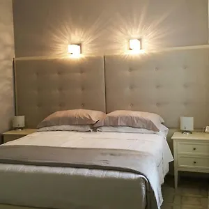Brema Couette-café Sirmione
